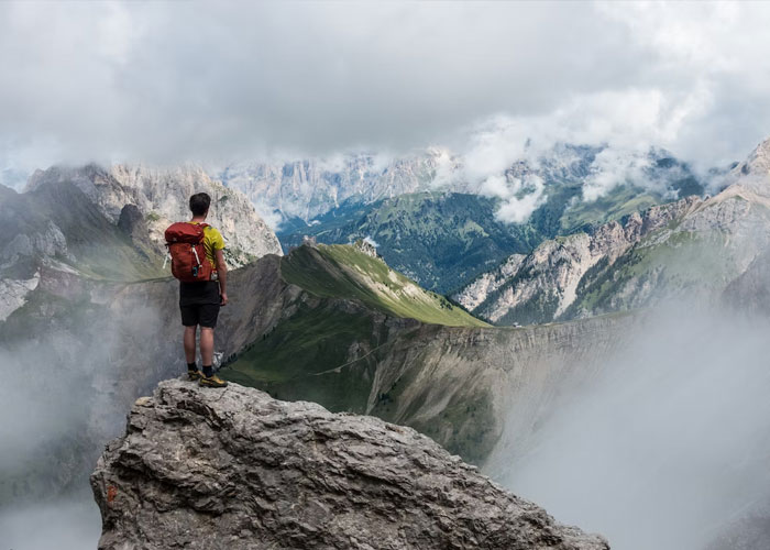 A Netizen Wanted To Hear Some Creepy Facts About Human Nature, The Internet Provided 40 Chilling Answers