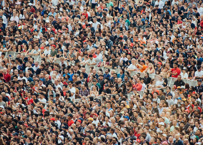 A Netizen Wanted To Hear Some Creepy Facts About Human Nature, The Internet Provided 40 Chilling Answers