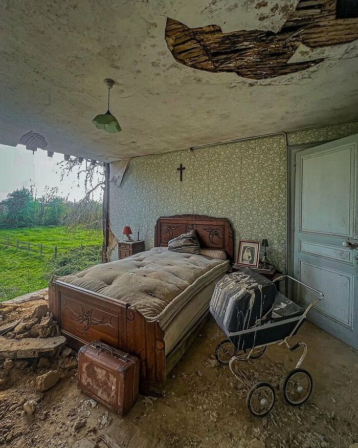 Deserted-Abandoned-Places-Pics