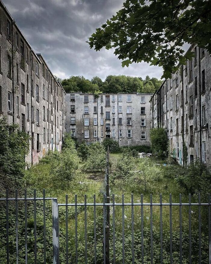 Deserted-Abandoned-Places-Pics