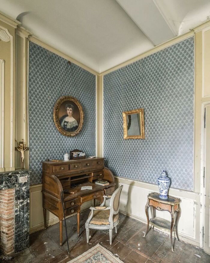 Deserted-Abandoned-Places-Pics