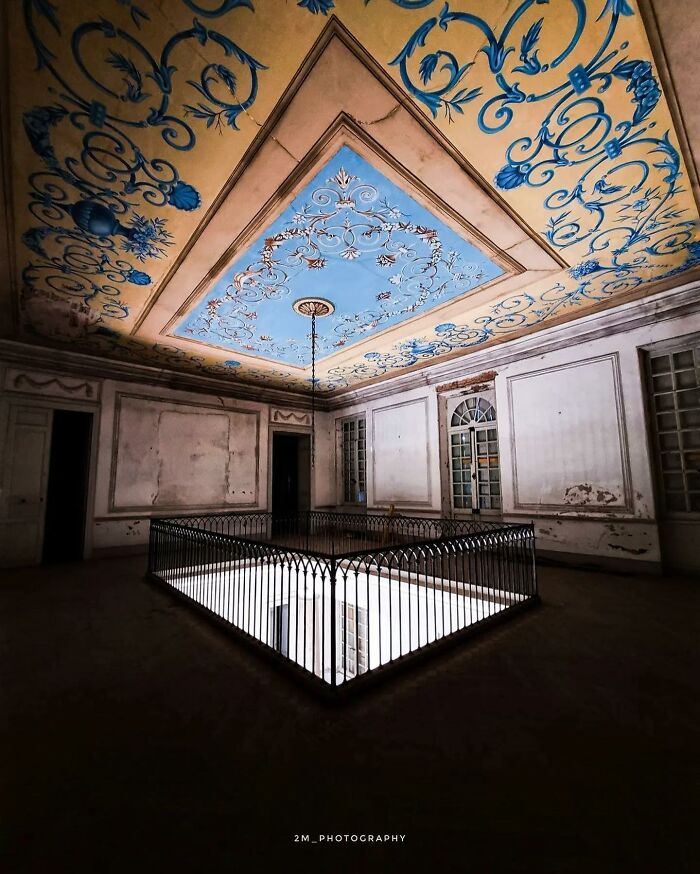 Deserted-Abandoned-Places-Pics