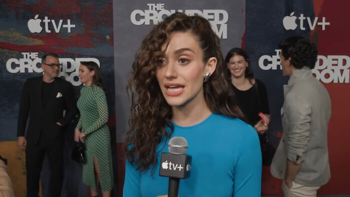 36-Year-Old Emmy Rossum Is Playing The Mom Of 27-Year-Old Tom Holland, And People Are Questioning The Age Gap