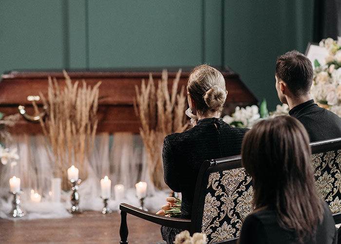 "What Did 'That' Parent Do That Ended Your Relationship With Them?" (30 Answers)