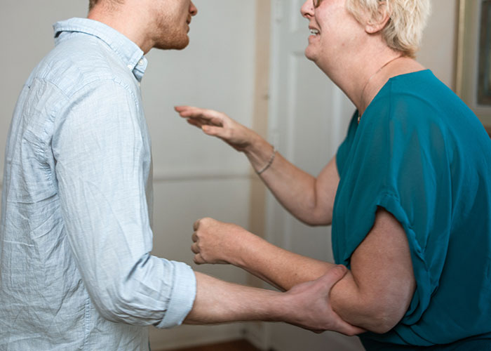 "What Did 'That' Parent Do That Ended Your Relationship With Them?" (30 Answers)