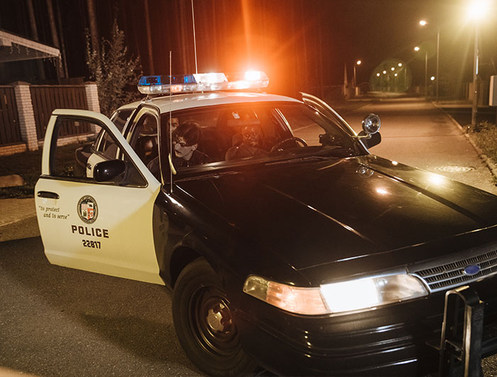 "An Entitled Mother Rips Open The Doors Of My Ambulance, And It Does Not End Well For Her" "An Entitled Mother Rips Open The Doors Of My Ambulance, And It Does Not End Well For Her"