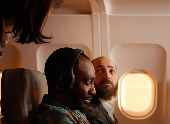 Guy Deals With Entitled Parent Using Movies Quotes When She Won't Stop Pestering Him About Switching Seats