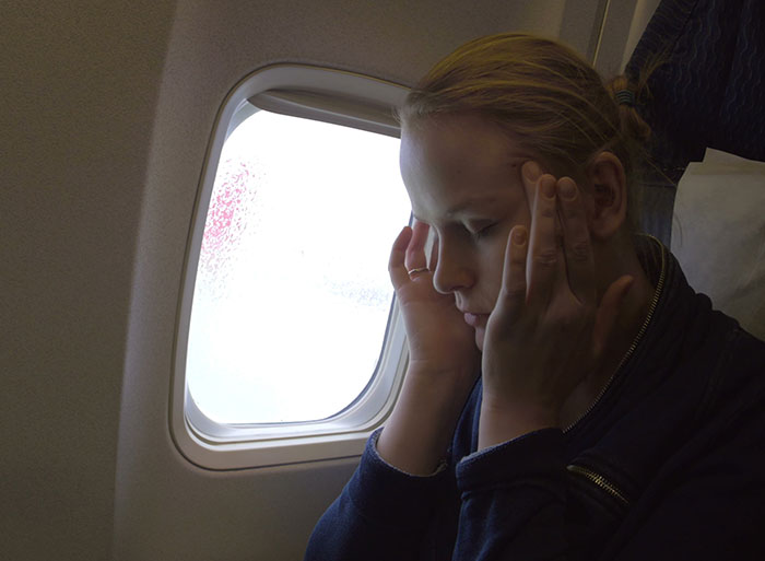 Guy Deals With Entitled Parent Using Movies Quotes When She Won't Stop Pestering Him About Switching Seats