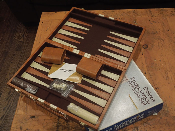 Middleton Games Deluxe Attache Backgammon Set