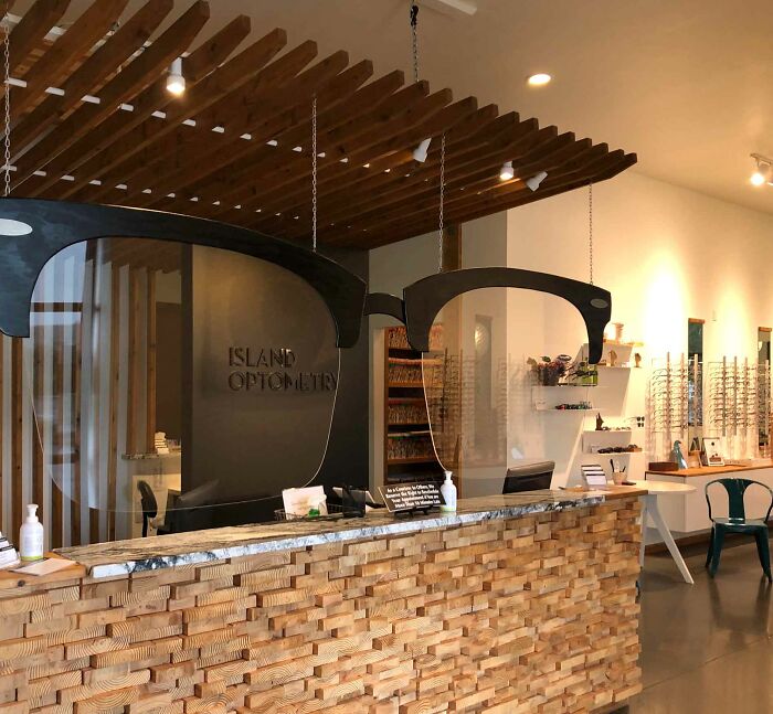 Safety glass in the shape of a glasses at the reception 