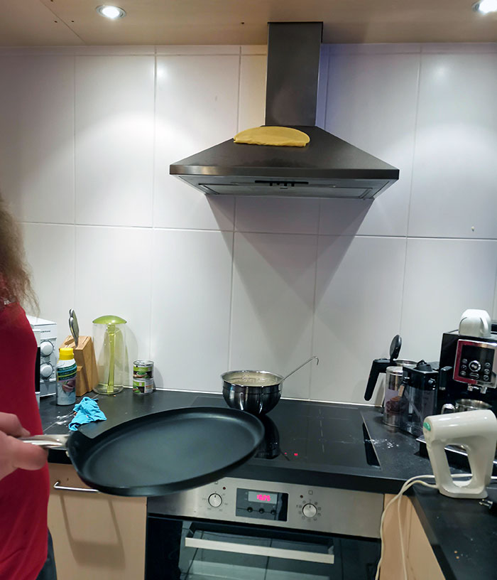 My Boyfriend's Attempt At Flipping A Pancake Didn't Go Too Well