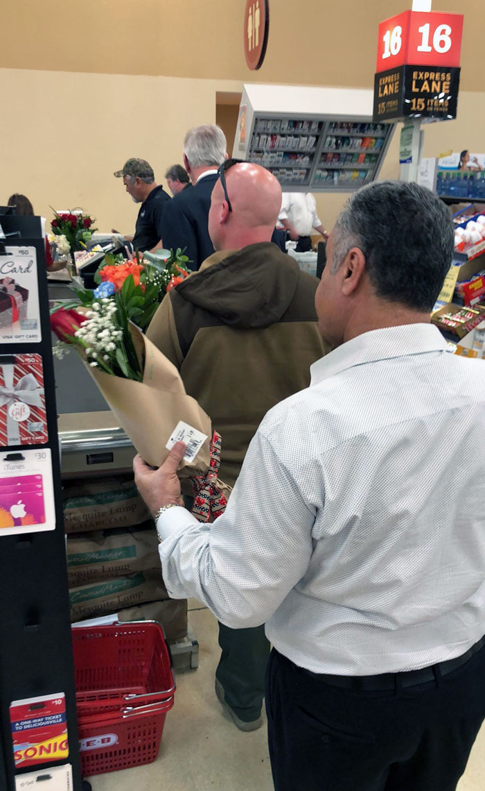 This Is What I Saw At My Local Grocery Store On Valentine's Day