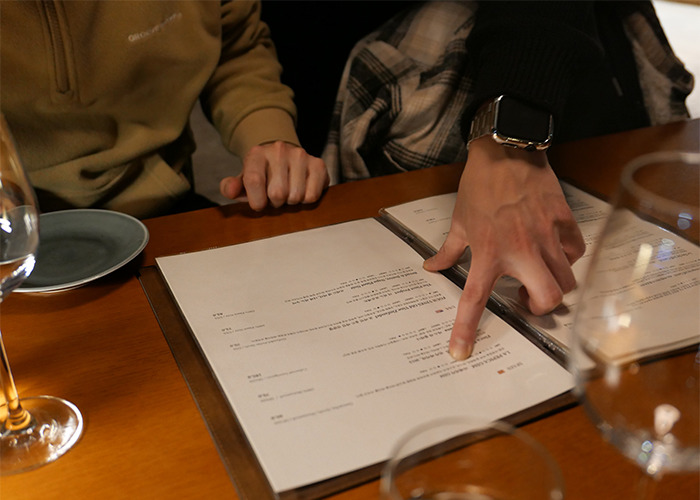 30 Things People Look Out For In Restaurants To Tell If The Food There Is Gonna Be Good