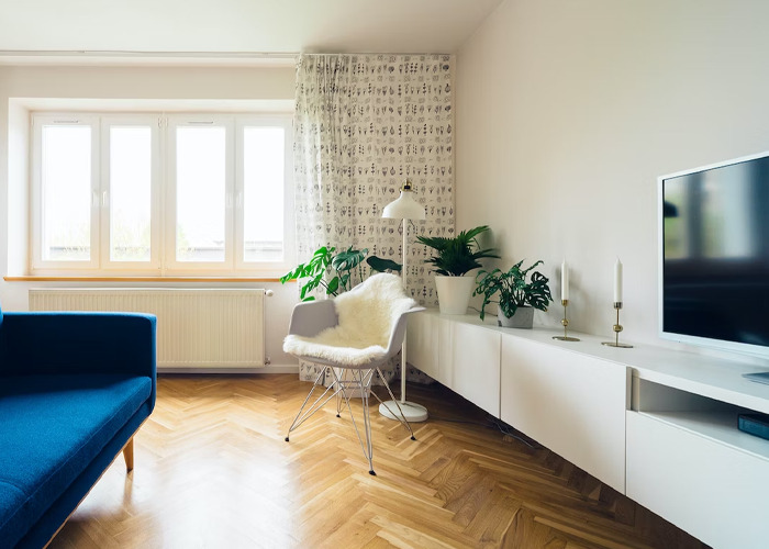 “Study Your Potential Neighbors”: Homeowners Share 40 Things They Wish They Had Known Before Buying Their First Houses