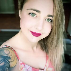 kelli-riches92 avatar