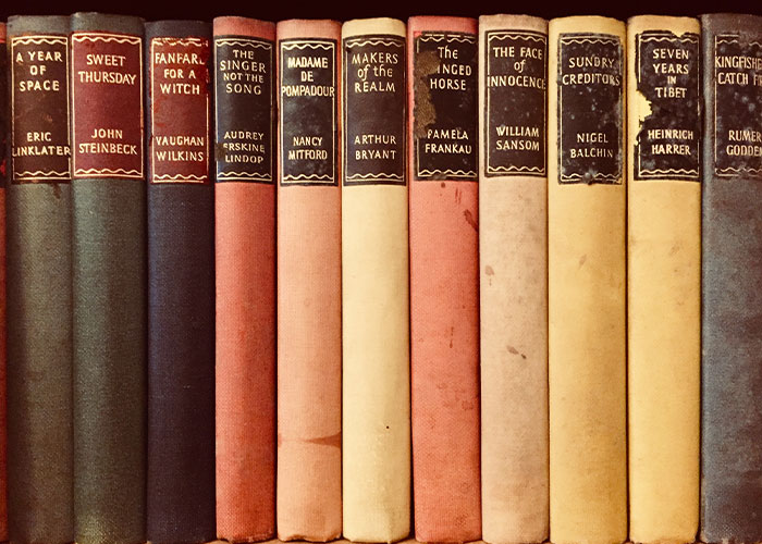 "I Told Him I Will Be Calling The Cops": Woman Gets Friend Fired After He "Borrowed" Her Special Books To Get Them Appraised As A "Surprise"