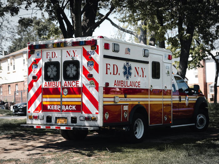 “I Woke Up In An Ambulance”: Employee Maliciously Complies With Manager’s Demand “I Woke Up In An Ambulance”: Employee Maliciously Complies With Manager’s Demand