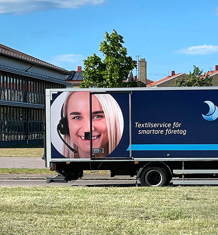 This Unfortunate Placement Of A Handle