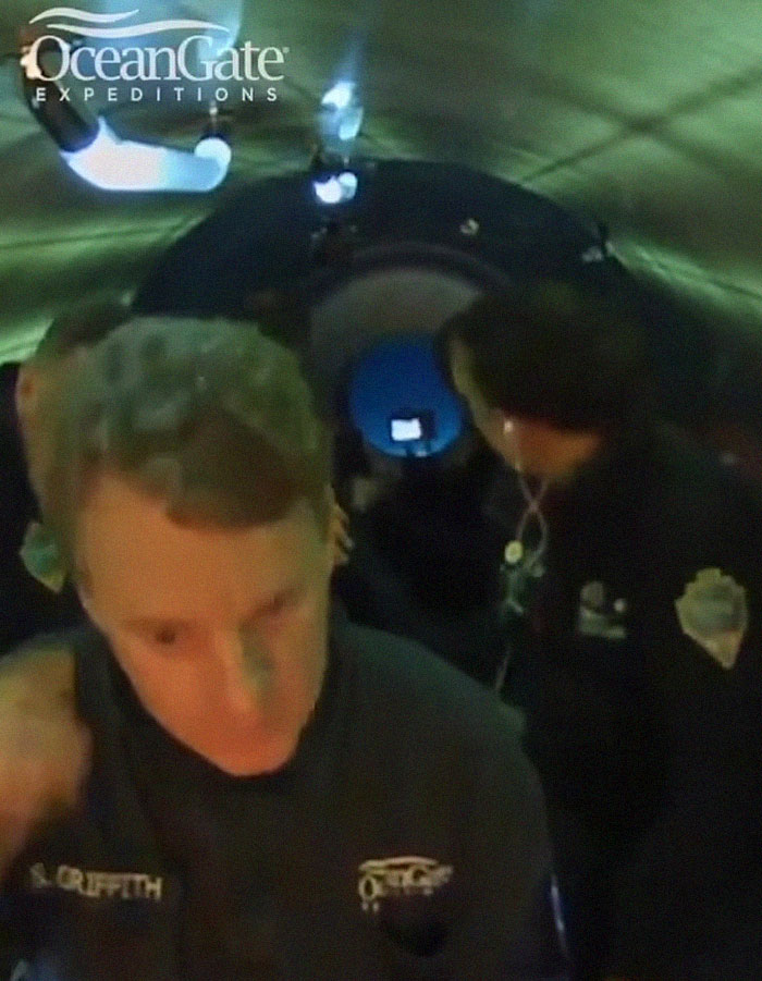 Missing Titanic Tourist Submarine With Billionaire Aboard Is Still Nowhere To Be Found While It Only Has Up To 96 Hours Of Oxygen