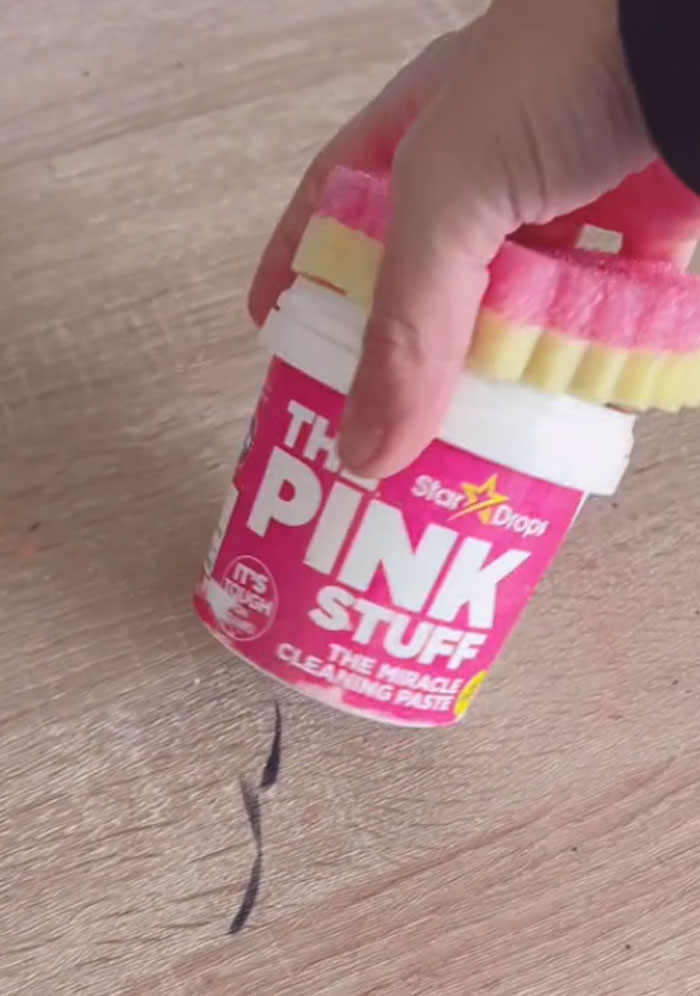 Mom Shows The Transformation Of Her Daughter&rsquo;s Room Before And After Cleaning, A Lot Of People Are Not Happy About It