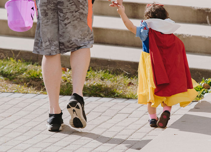 30 Of The Darkest Secrets These Moms Will Only Reveal Under The Guise Of Anonymity