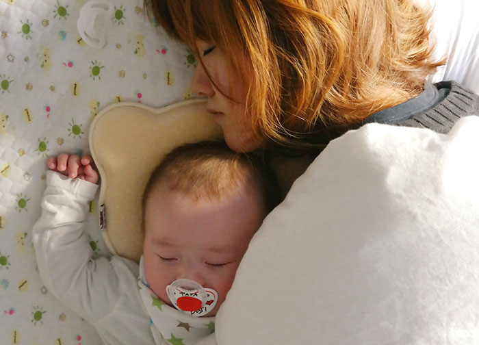 30 Of The Darkest Secrets These Moms Will Only Reveal Under The Guise Of Anonymity