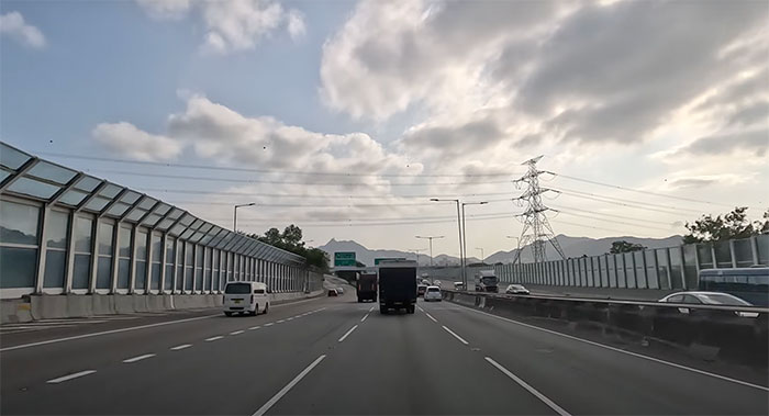 Picture of people driving on Tuen Mun road in Hong Kong