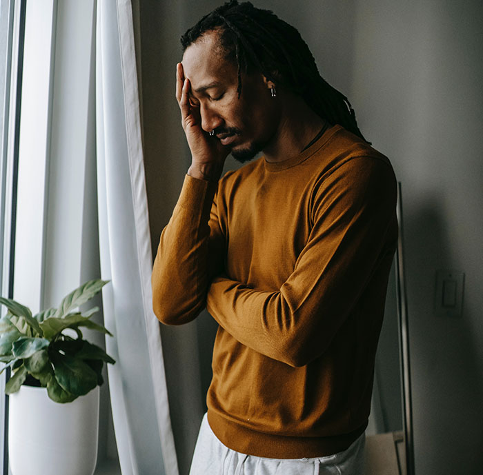 “Forgot To Eat Pizza In Italy”: 30 People Share Their Deepest Regrets From Their 20s, Ranging From Humorous To Tragic