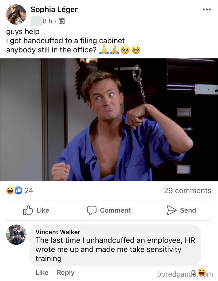 People-Pretend-They-Work-Same-Office