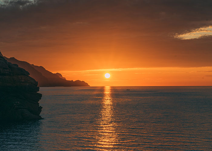 50 Chilling Stories From People Who Have Seen Things They Couldn’t Explain