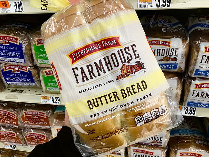 Someone Asks "What Is Something That You Thought Was A 'Rich People' Thing When You Were A Kid?" And 50 People Deliver Answers