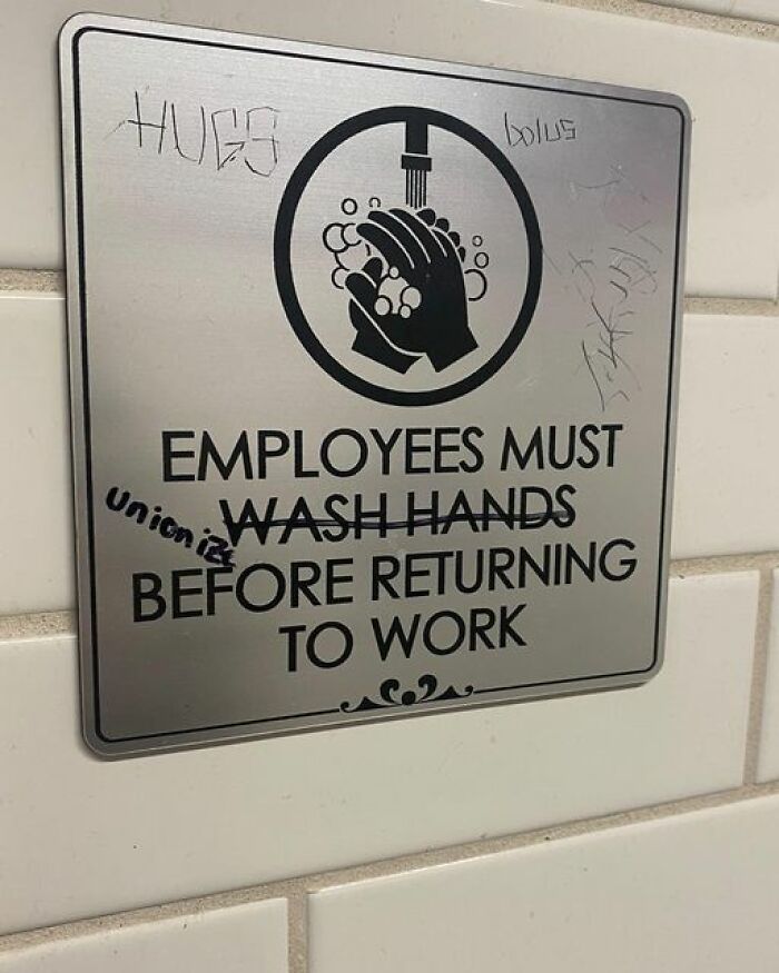 Powerful-Anti-Capitalist-Posts