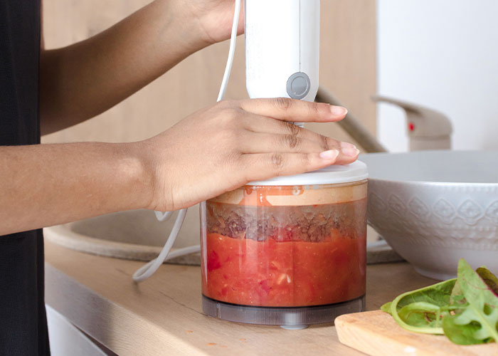 Someone Asks Waiters And Waitresses To Share The Strangest Thing Someone Has Asked Them For, And 30 People Serve Their Answers