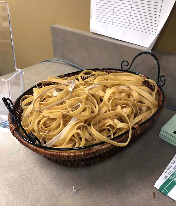 Tazón prohibido de fettuccini hechos a mano