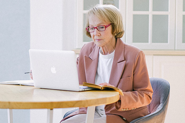 "¿Qué era normal hace 20-30 años, pero ahora se considera un lujo?": 30 respuestas