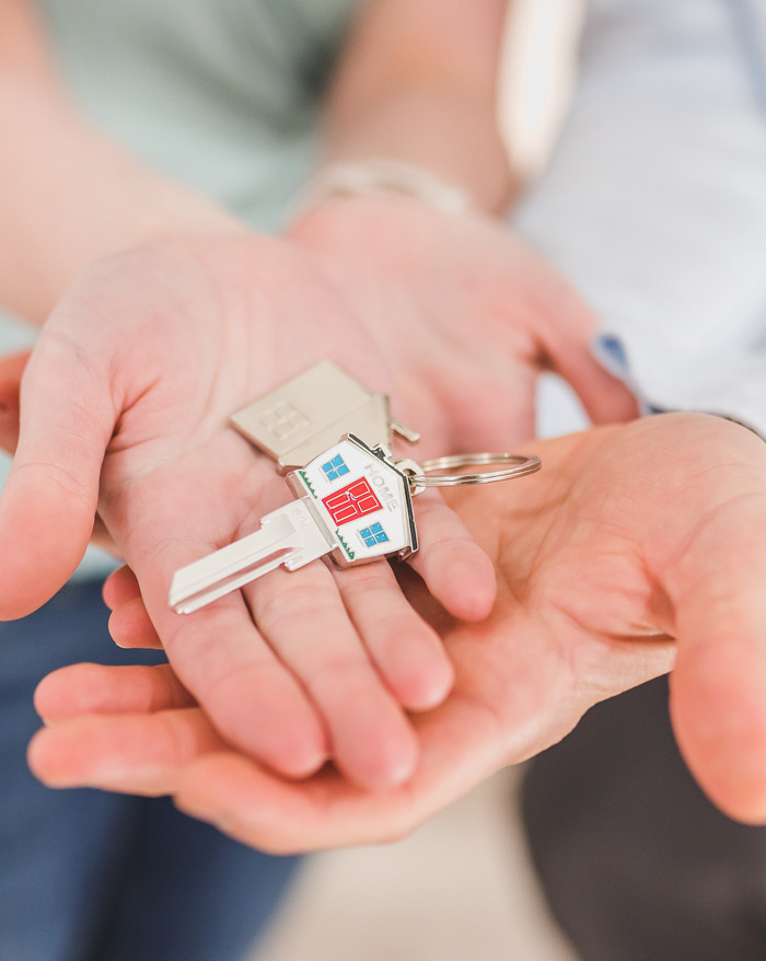 Landlord Places A Ban On Cooking Meat And Fish In This $5.75K-A-Month Brooklyn Rental