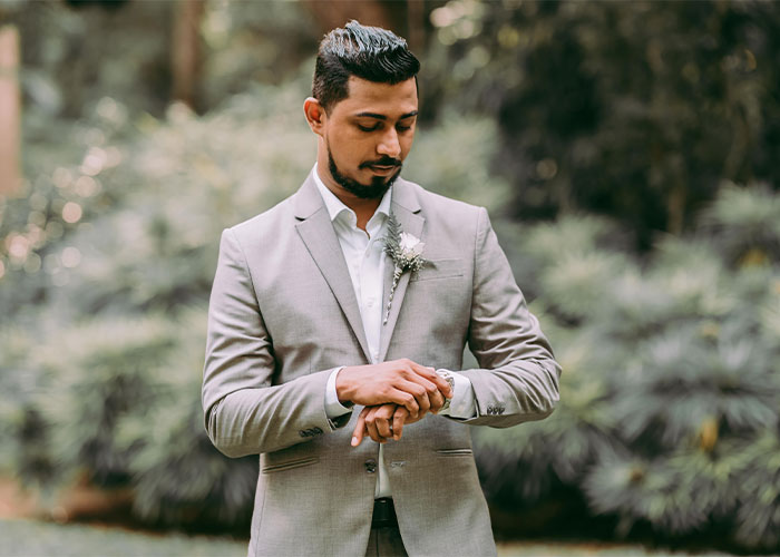 30 "They're Not Gonna Last Long" Moments Shared By Wedding Photographers