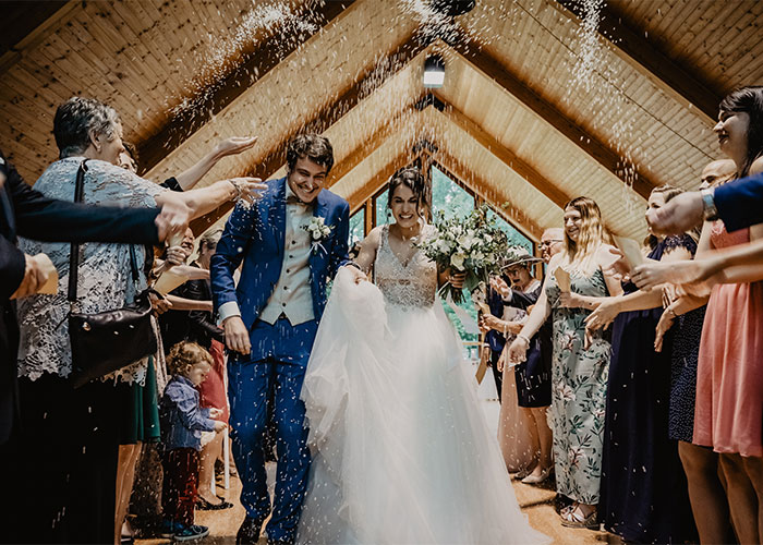30 "They're Not Gonna Last Long" Moments Shared By Wedding Photographers