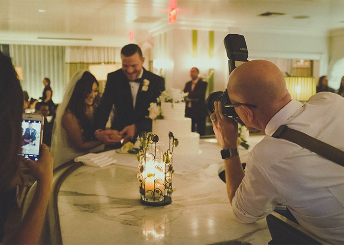 30 "They're Not Gonna Last Long" Moments Shared By Wedding Photographers