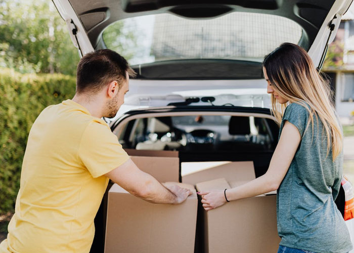 Woman Shares Creepy And Weird Story About How Her Boyfriend Changed When They Moved In Together