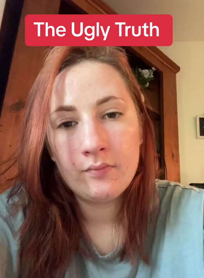 Server Reveals &ldquo;Everything You Wish You Didn&rsquo;t Know About Restaurants&rdquo;