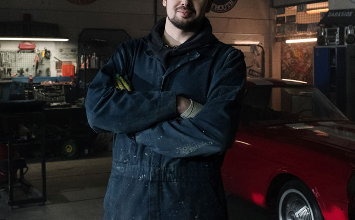 "The Employee Spit In His Face": GF Gets Revenge On Tow Company That Wrongfully Towed Her BF's Car