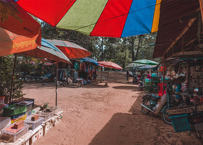 30 People Share "Really Dumb" Hobbies That Only Rich People Seem To Like