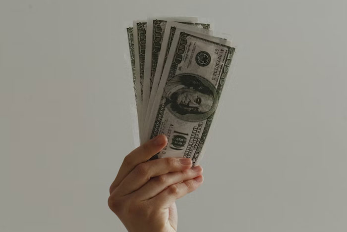 30 People Share Weird Family Things That They Didn't Realize Were Not Normal When They Were Kids