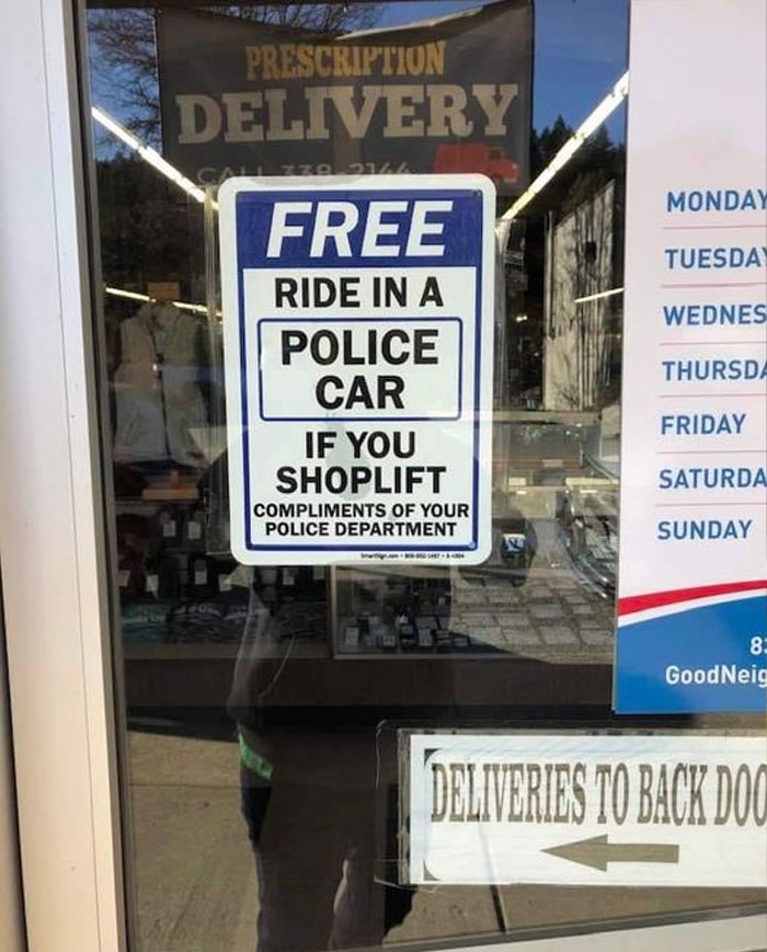 Rare-And-Unusual-Funny-Signs