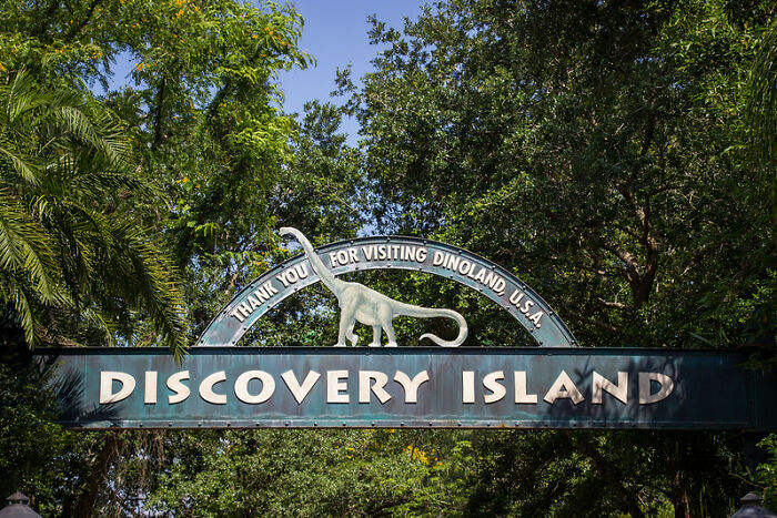 50 Little-Known Disney World Facts To Intrigue Or Concern