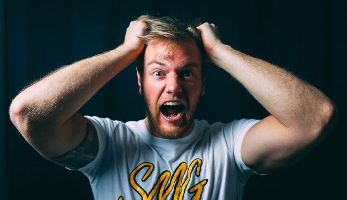 Heavy Door Falls On Employee, Boss Screams At Her Instead Of Helping, Comes To Regret It Greatly