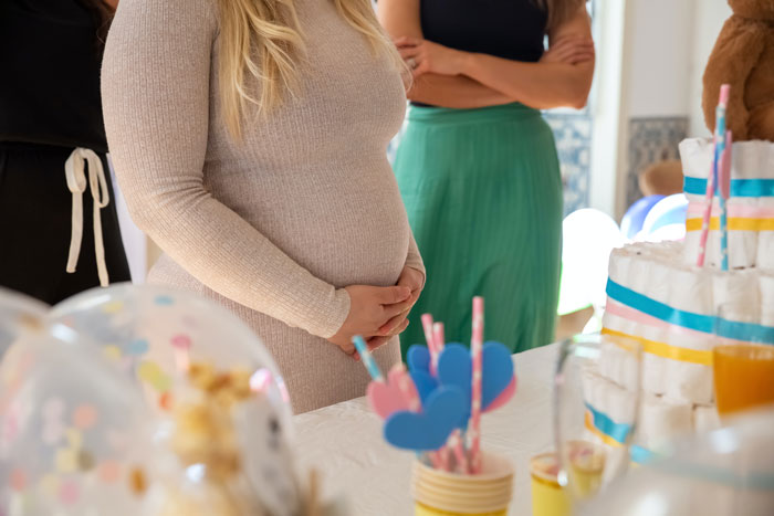 Sister Tries To Steal Woman&rsquo;s Baby Shower Thunder, Gets Politely Told To Shut It