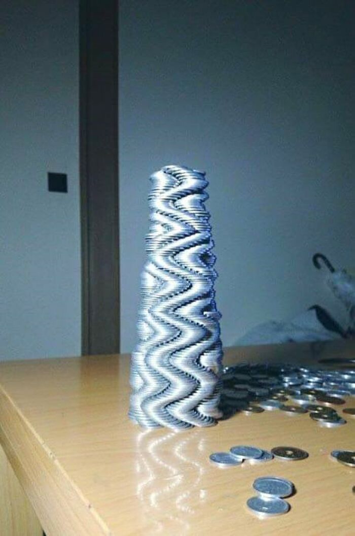 Aburrido pero con monedas