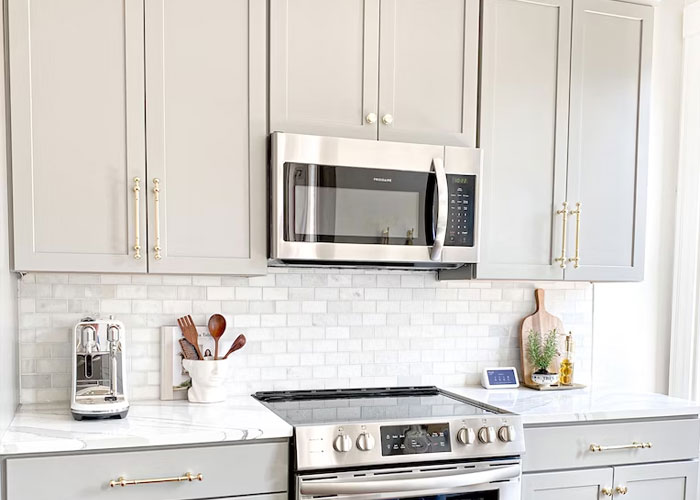 40 Things And Secrets People Saw In Their Professions That They Avoid Now